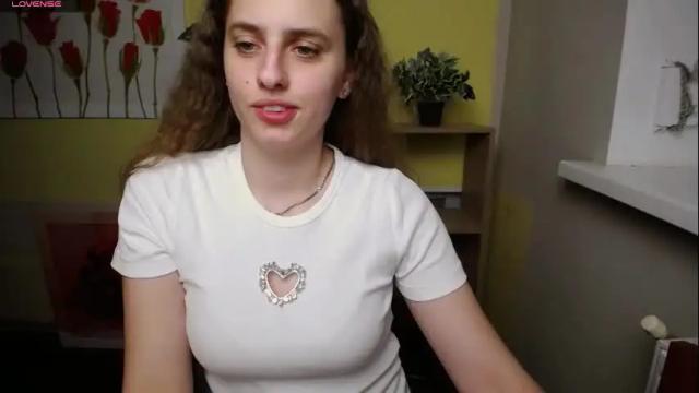 Image 7 of mariatess_ Stream on Chaturbate on 1 month ago