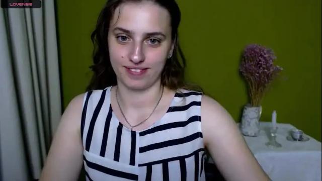 Image 2 of mariatess_ Stream on Chaturbate on 1 month ago