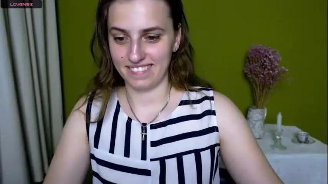 Image 7 of mariatess_ Stream on Chaturbate on 1 month ago
