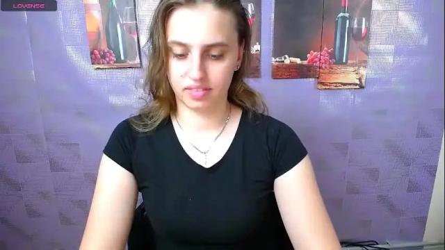 Image 2 of mariatess_ Stream on Chaturbate on 1 month ago