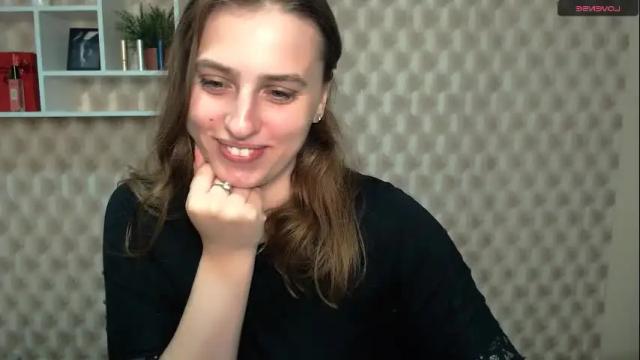 Image 3 of mariatess_ Stream on Chaturbate on 1 month ago