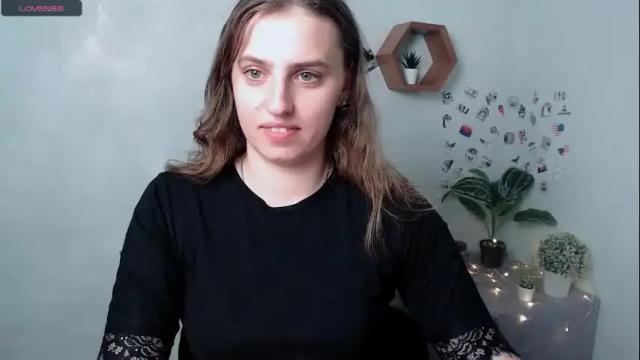 Image 7 of mariatess_ Stream on Chaturbate on 29 days ago