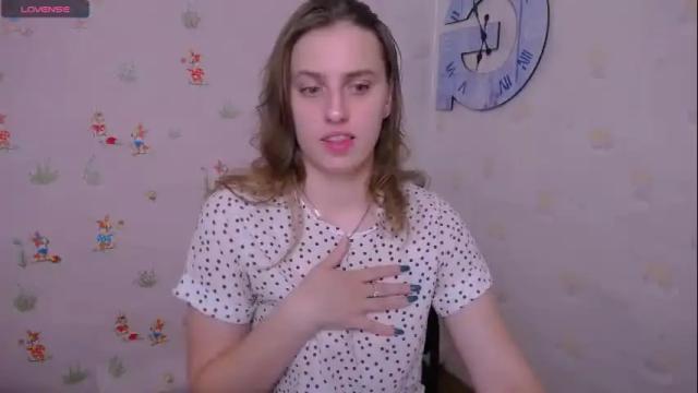 Image 6 of mariatess_ Stream on Chaturbate on 24 days ago