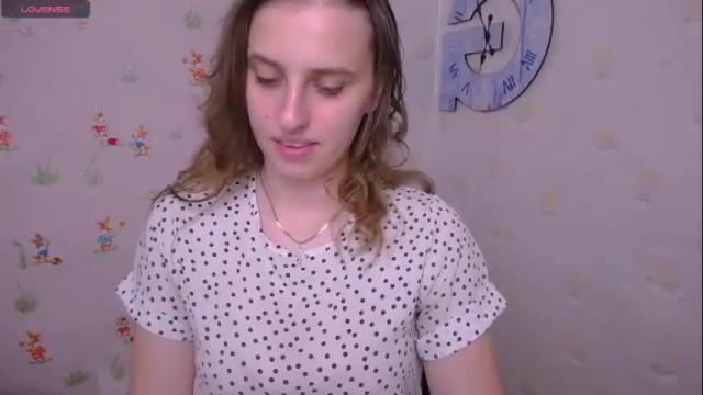 Image 7 of mariatess_ Stream on Chaturbate on 24 days ago