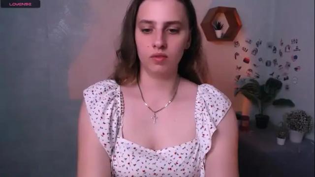 Image 2 of mariatess_ Stream on Chaturbate on 22 days ago
