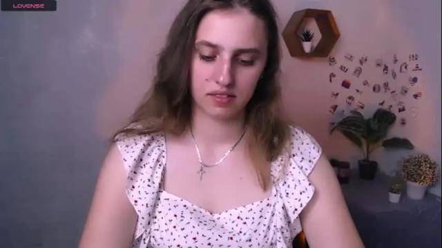 Image 8 of mariatess_ Stream on Chaturbate on 22 days ago