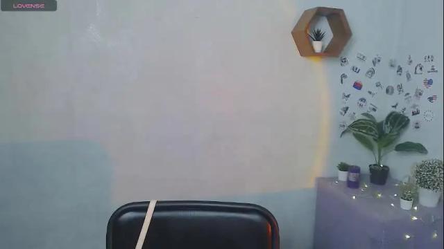 Image 12 of mariatess_ Stream on Chaturbate on 20 days ago
