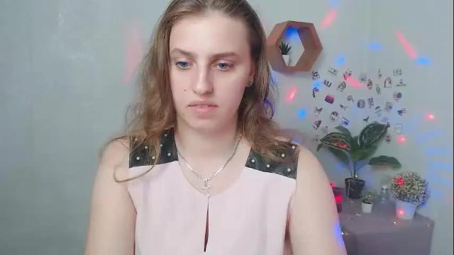Image 12 of mariatess_ Stream on Chaturbate on 16 days ago
