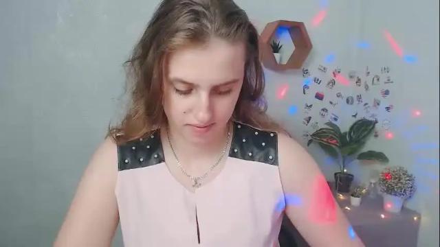 Image 8 of mariatess_ Stream on Chaturbate on 16 days ago