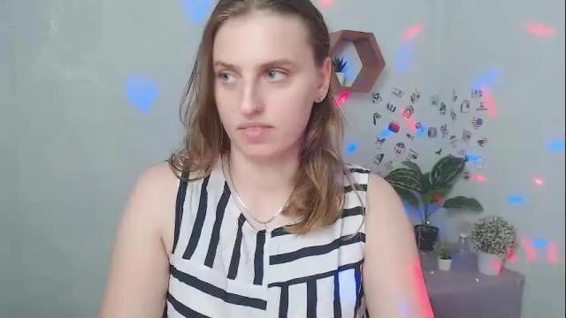 Image 4 of mariatess_ Stream on Chaturbate on 15 days ago