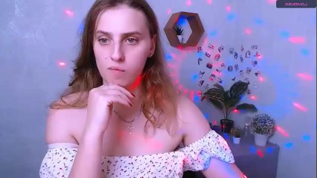 Image 10 of mariatess_ Stream on Chaturbate on 12 days ago