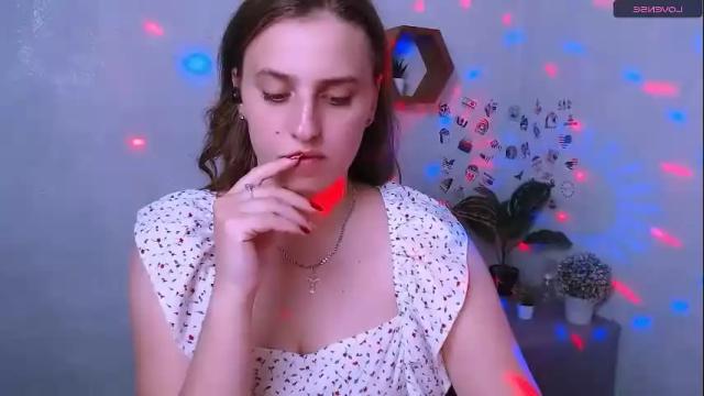 Image 11 of mariatess_ Stream on Chaturbate on 12 days ago