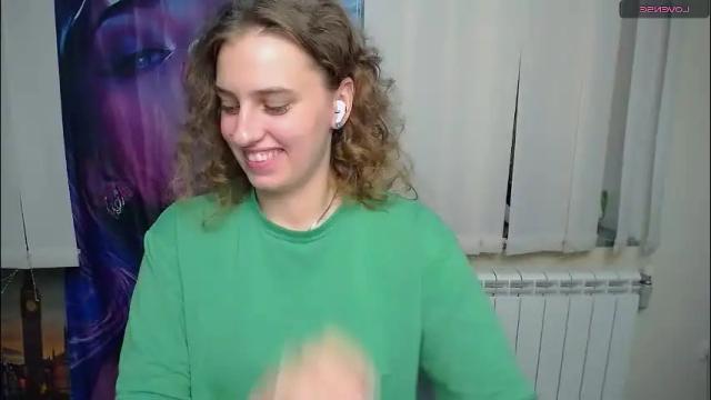 Image 12 of mariatess_ Stream on Chaturbate on 2 months ago