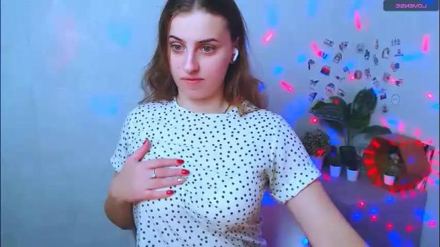 Image 8 of mariatess_ Stream on Chaturbate on 26 days ago