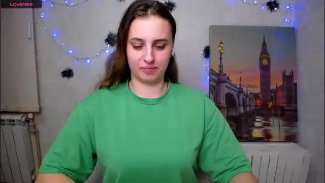 Image 4 of mariatess_ Stream on Chaturbate on 9 days ago