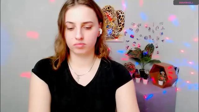 Image 11 of mariatess_ Stream on Chaturbate on 6 days ago