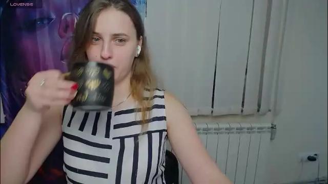 Image 7 of mariatess_ Stream on Chaturbate on 1 day ago