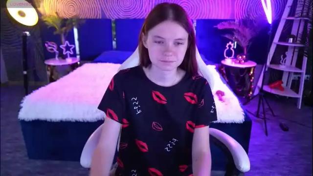 Image 12 of marich_ka Stream on Chaturbate on 1 month ago