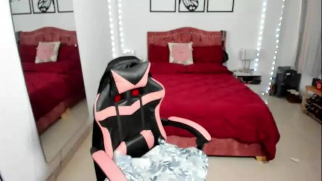 Image 7 of marie_mature Stream on Chaturbate on 11 days ago
