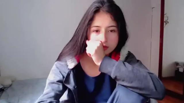 Image 4 of marie_pourtoi69 Stream on Chaturbate on 16 months ago