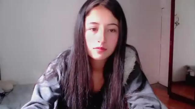 Image 7 of marie_pourtoi69 Stream on Chaturbate on 16 months ago