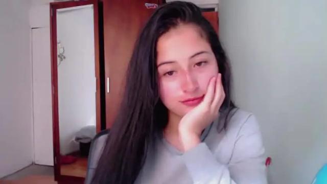Image 6 of marie_pourtoi69 Stream on Chaturbate on 14 months ago