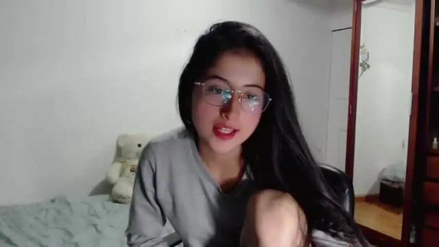 Image 3 of marie_pourtoi69 Stream on Chaturbate on 14 months ago
