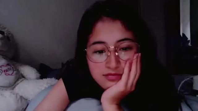 Image 7 of marie_pourtoi69 Stream on Chaturbate on 14 months ago