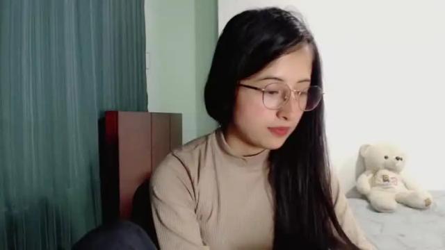 Image 2 of marie_pourtoi69 Stream on Chaturbate on 13 months ago