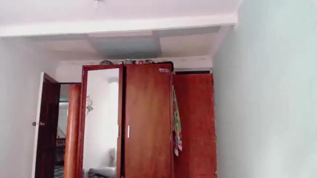 Image 2 of marie_pourtoi69 Stream on Chaturbate on 13 months ago