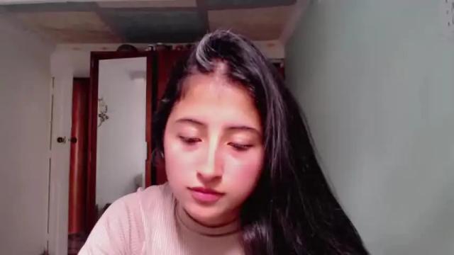 Image 6 of marie_pourtoi69 Stream on Chaturbate on 13 months ago