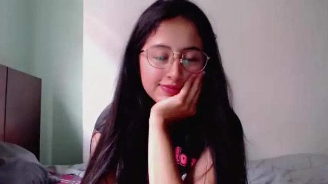 Image 8 of marie_pourtoi69 Stream on Chaturbate on 12 months ago