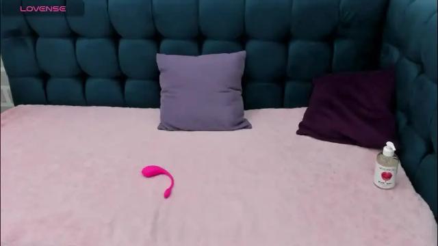 Image 8 of marie_reyes_ Stream on Chaturbate on 1 month ago