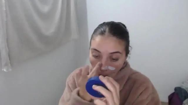 Image 3 of mariecam Stream on Chaturbate on 18 months ago