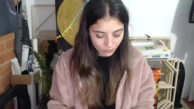 Image 2 of mariecam Stream on Chaturbate on 18 months ago