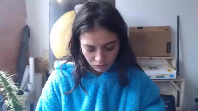 Image 3 of mariecam Stream on Chaturbate on 25 months ago