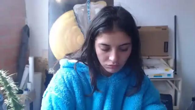 Image 4 of mariecam Stream on Chaturbate on 25 months ago