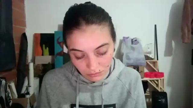 Image 10 of mariecam Stream on Chaturbate on 18 months ago