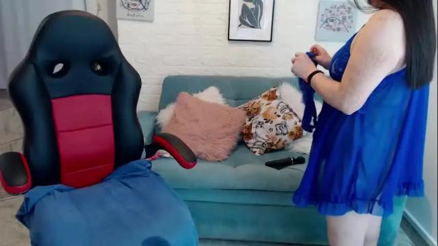 Image 8 of marieh_w Stream on Chaturbate on 17 days ago