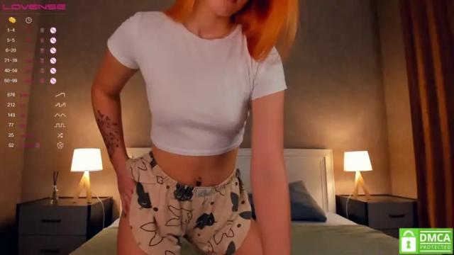 Image 3 of mariejohns Stream on Chaturbate on 13 months ago