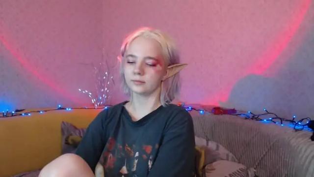 Image 6 of mariel_a_gold Stream on Chaturbate on 7 months ago