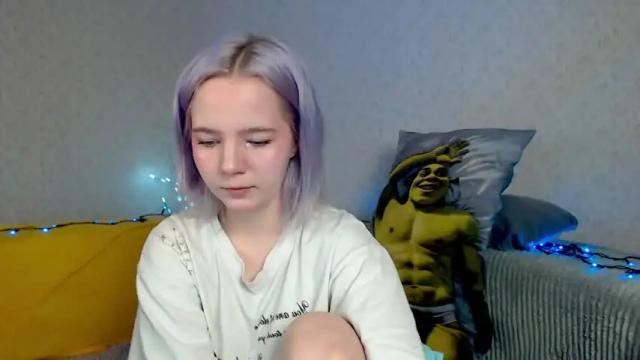 Image 8 of mariel_a_gold Stream on Chaturbate on 13 months ago