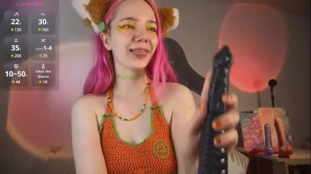 Image 7 of mariel_a_gold Stream on Chaturbate on 3 days ago