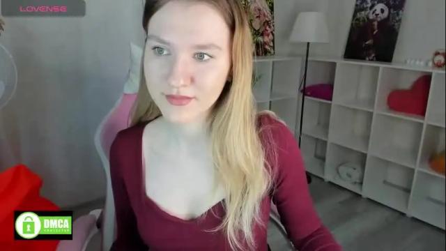 Image 6 of mariel_brown Stream on Chaturbate on 1 month ago