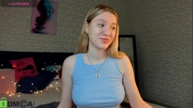 Image 4 of mariel_brown Stream on Chaturbate on 8 days ago