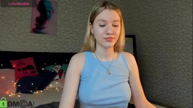Image 6 of mariel_brown Stream on Chaturbate on 8 days ago