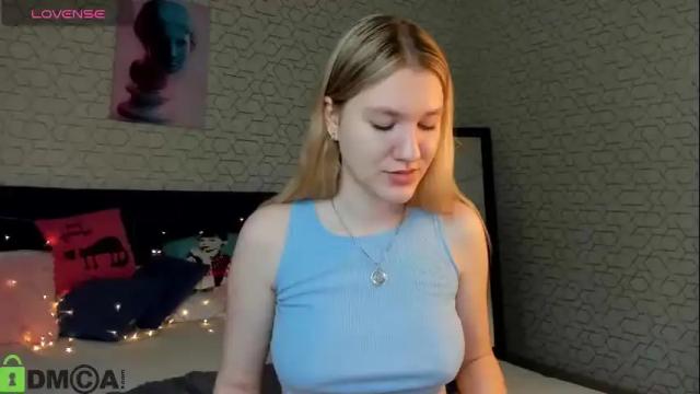 Image 8 of mariel_brown Stream on Chaturbate on 8 days ago