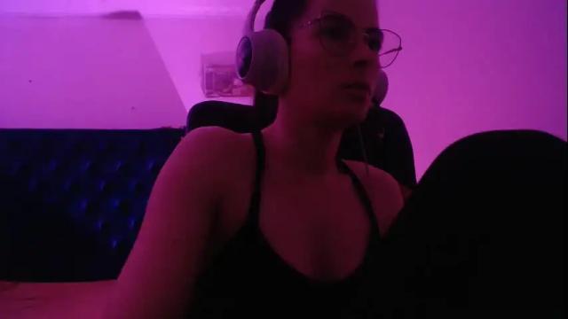 Image 6 of mariel_sins21 Stream on Chaturbate on 1 month ago