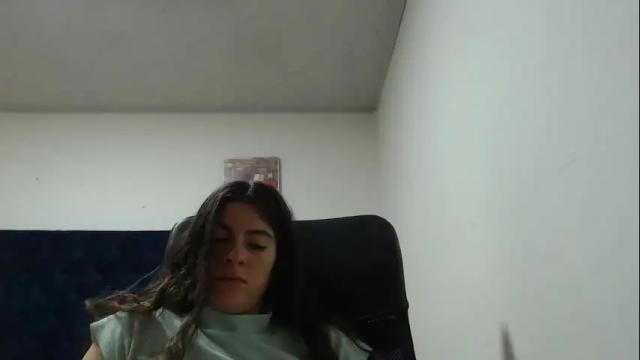 Image 11 of mariel_sins21 Stream on Chaturbate on 1 month ago