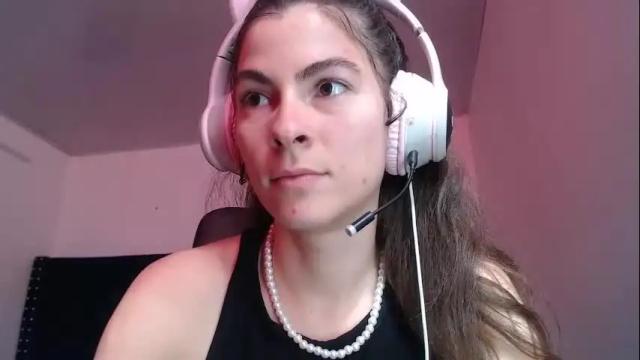 Image 6 of mariel_sins21 Stream on Chaturbate on 1 month ago